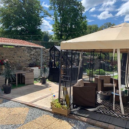 Maison Les Berrys Bourganeuf Екстериор снимка